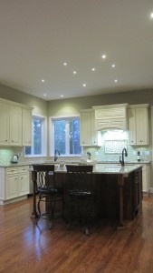 SunliteST_Private Kansas Residence_Kitchen SR25+ST10_1